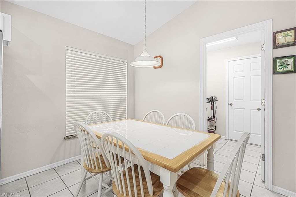 15638 Beachcomber AVE-14