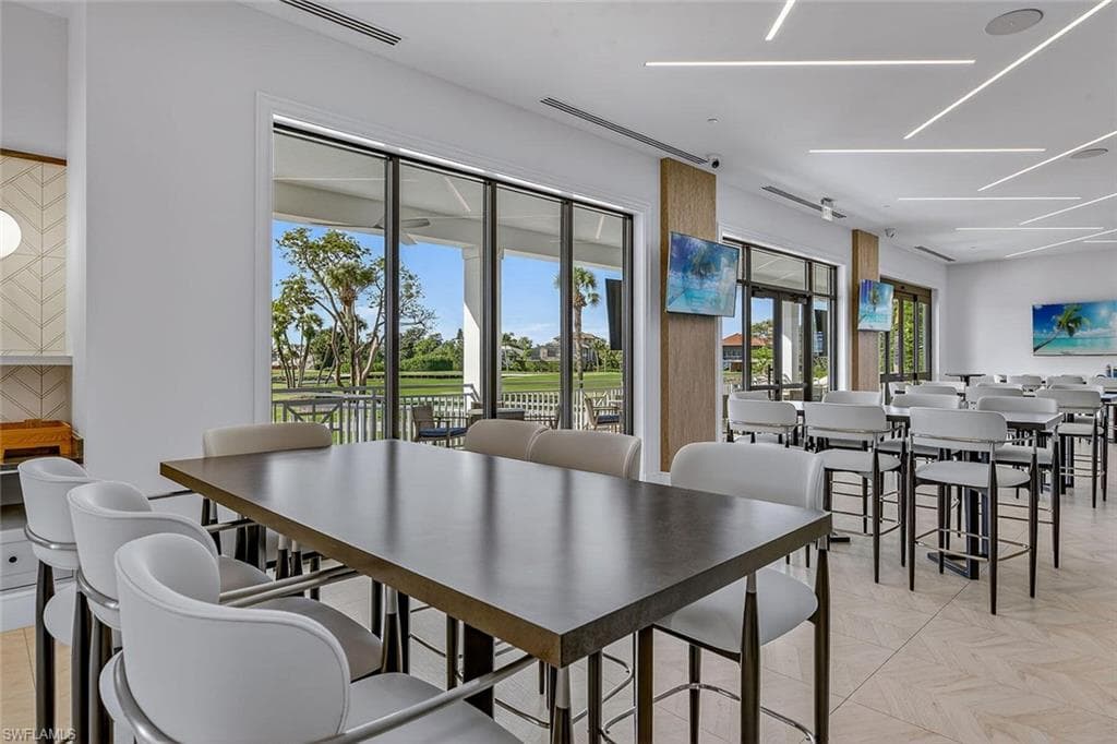 707 Waterside DR-17