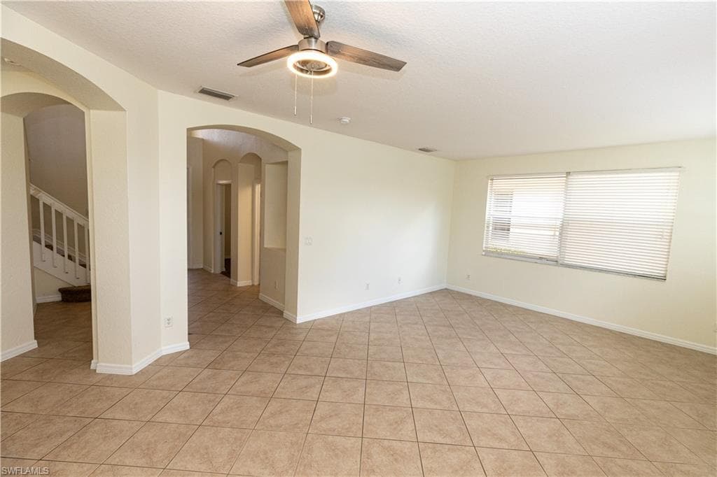 17007 Tremont ST-6