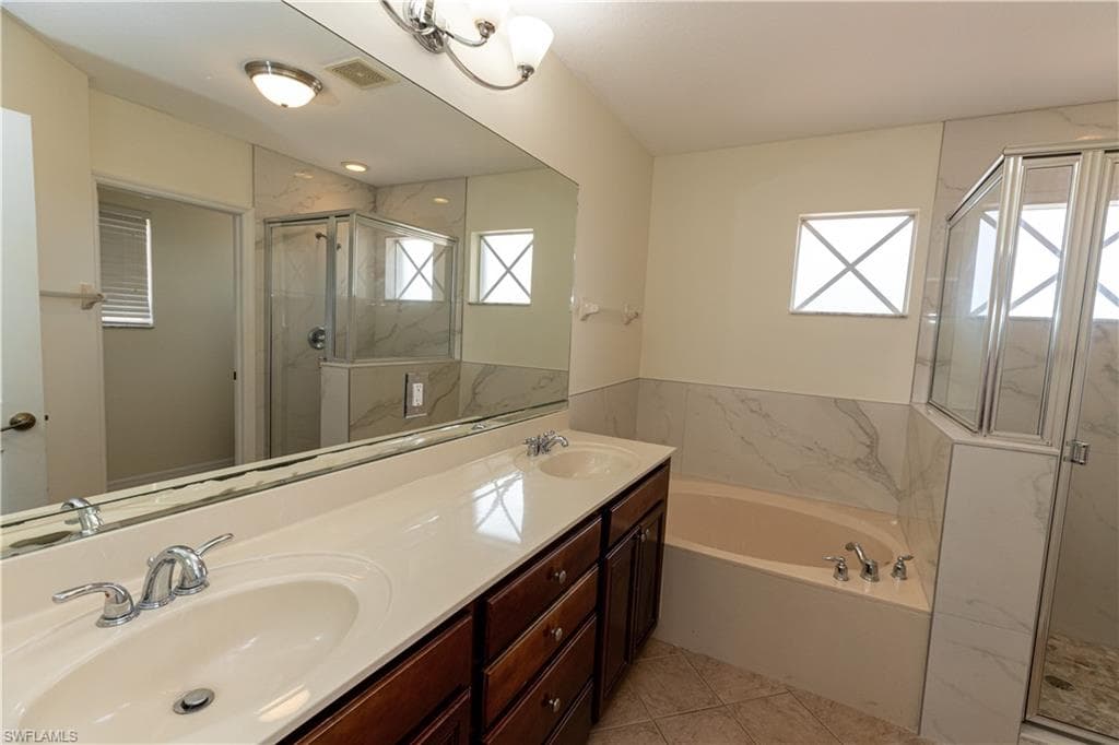 17007 Tremont ST-13