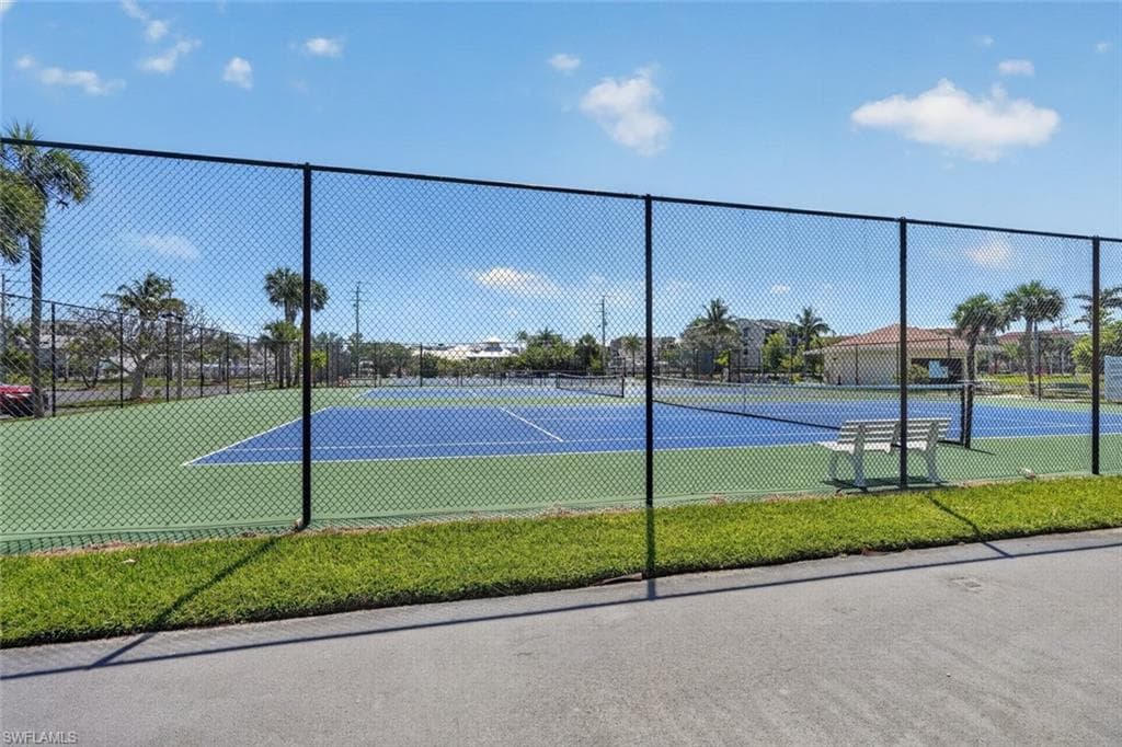7330 Estero BLVD 702-25