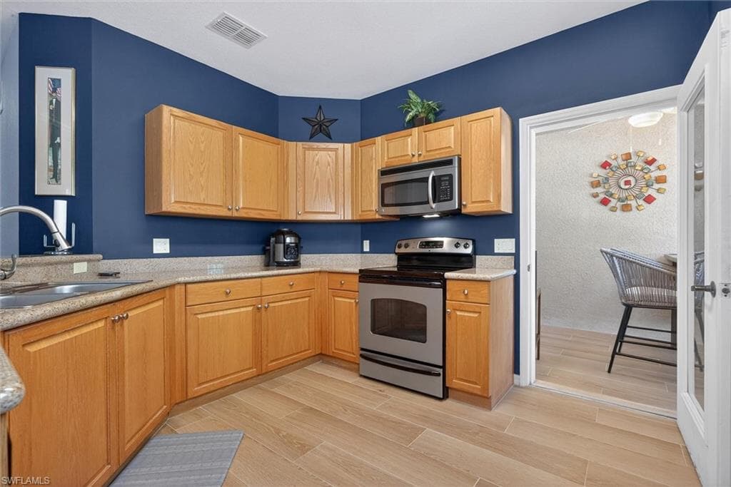 1806 Concordia Lake CIR 2210-8
