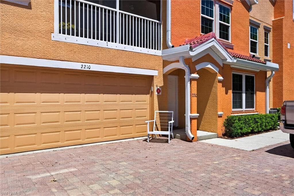 1806 Concordia Lake CIR 2210-34
