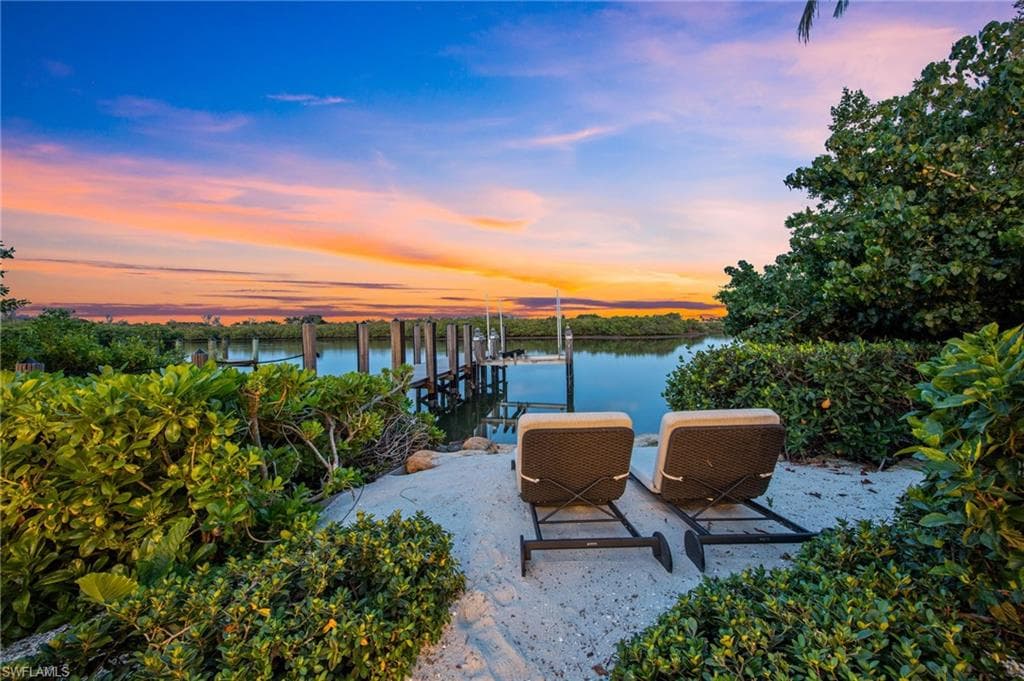 3675 Gordon DR-48