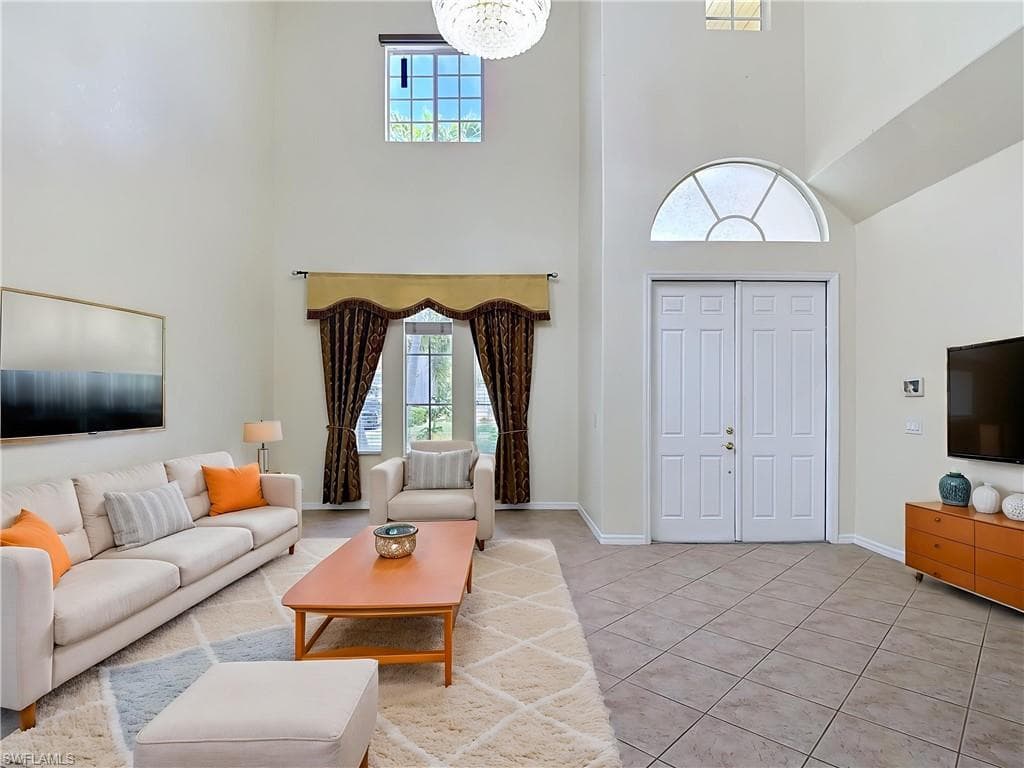 15641 Alton DR-4