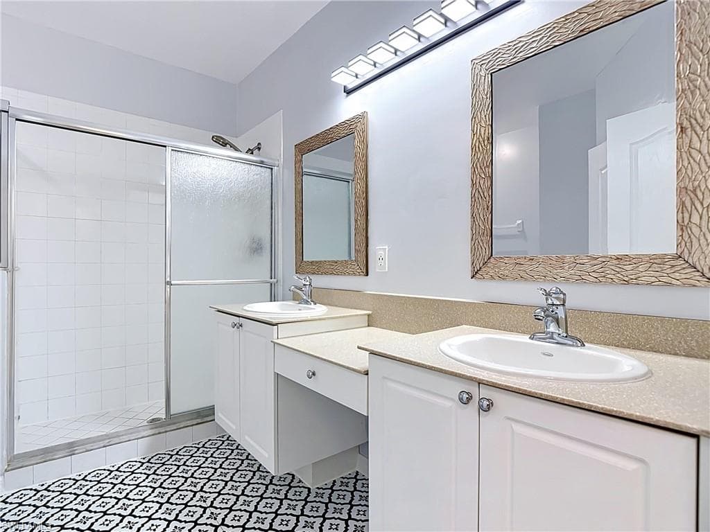 15641 Alton DR-33