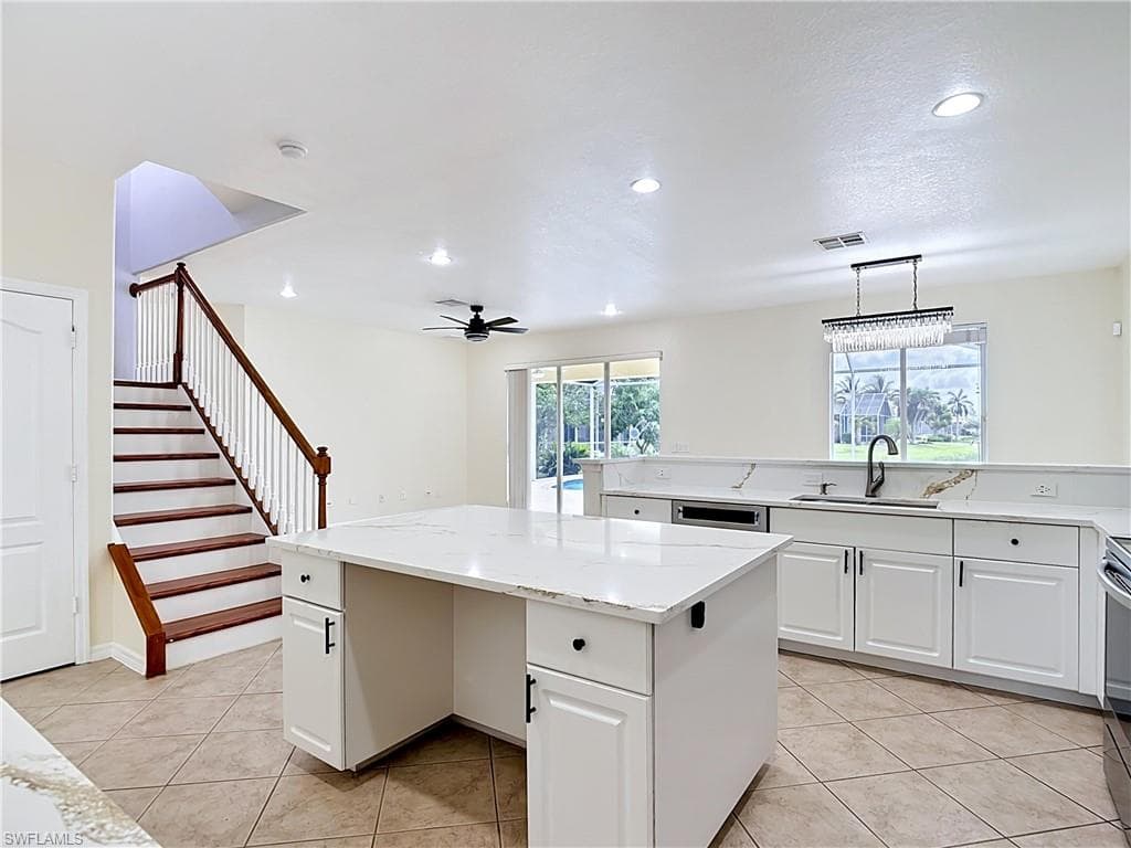 15641 Alton DR-9