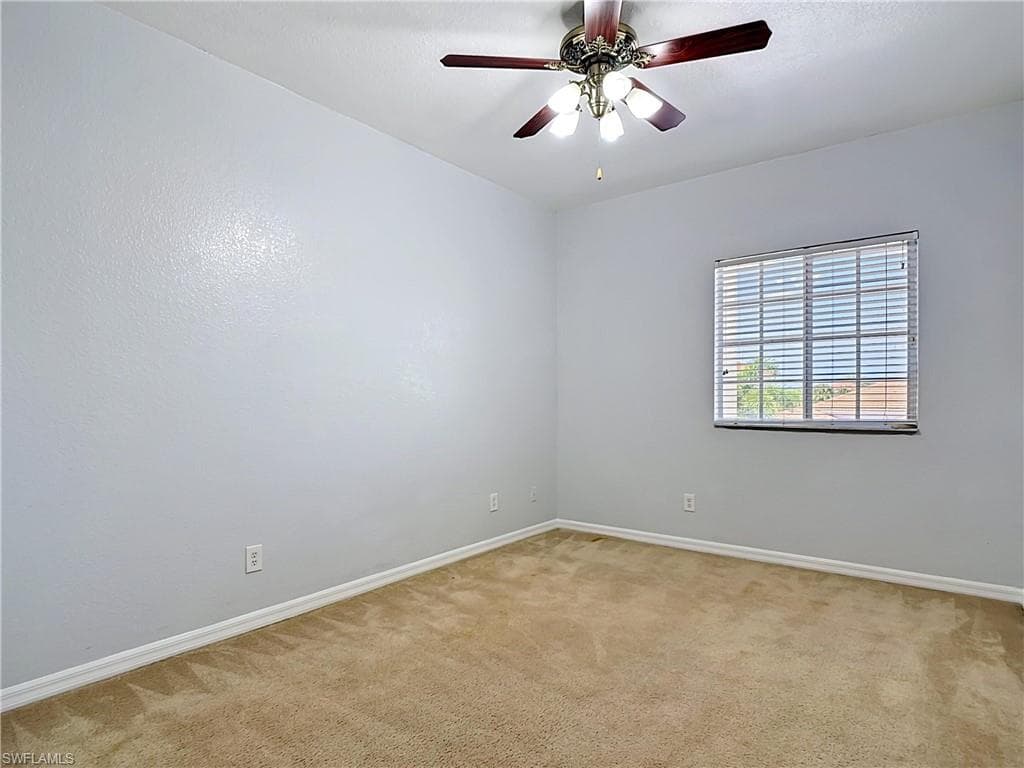 15641 Alton DR-40