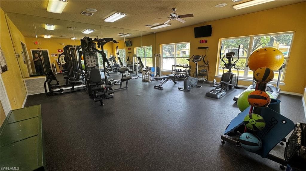 11530 Villa Grand 1101-35