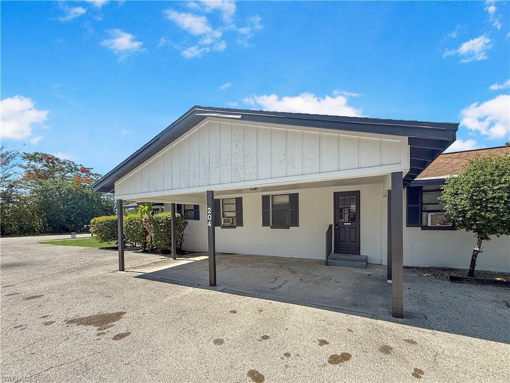 204 2nd ST 2-13