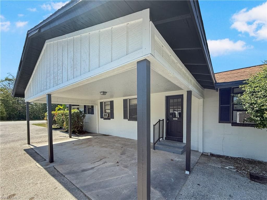 204 2nd ST 2-10