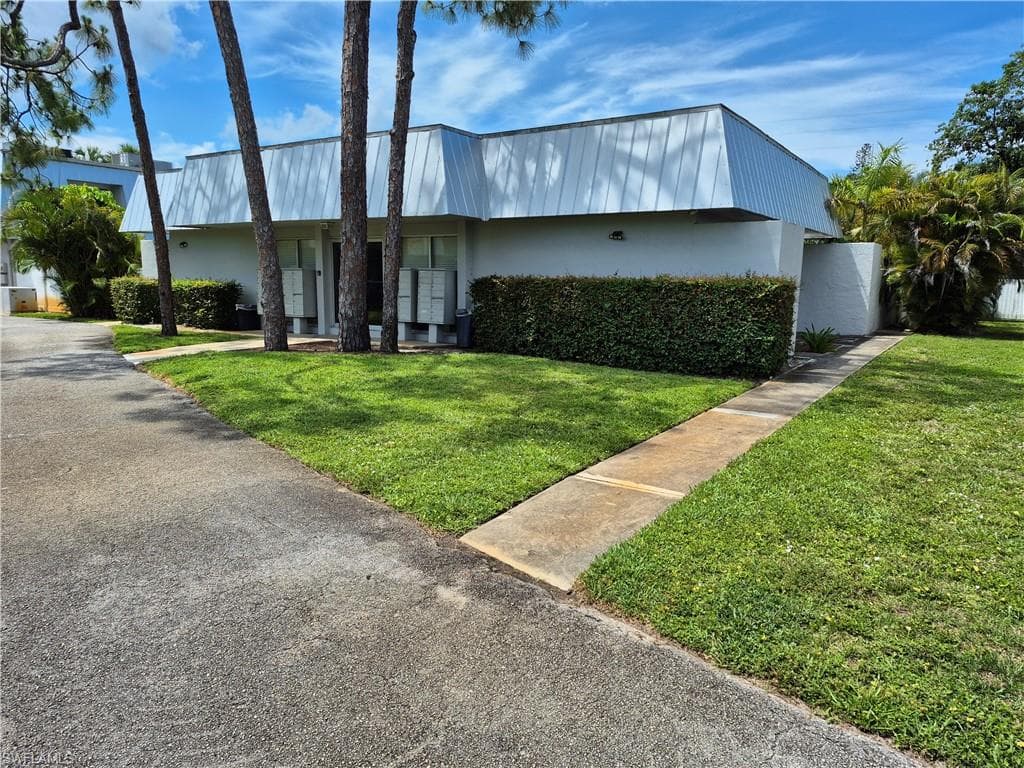 4909 Catalina DR 49-9