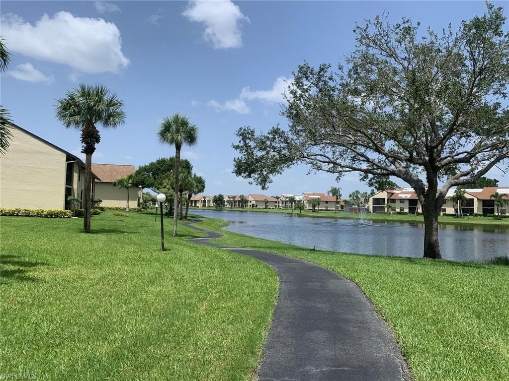 8715 Charter Club CIR 4-22