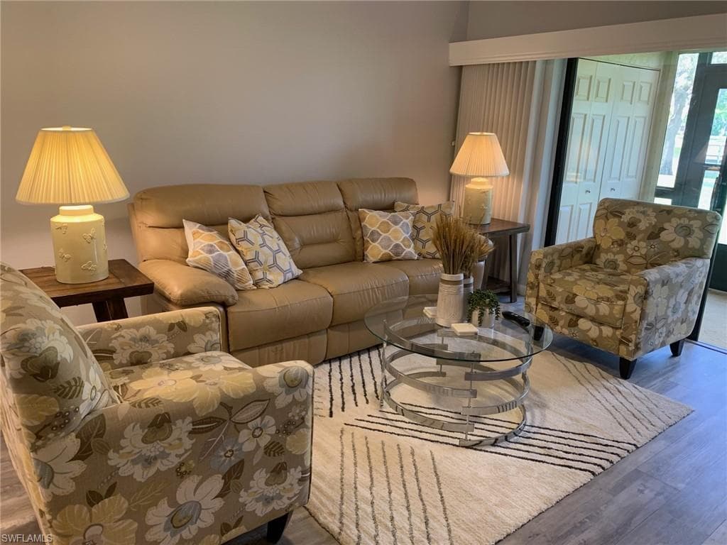 8715 Charter Club CIR 4-7