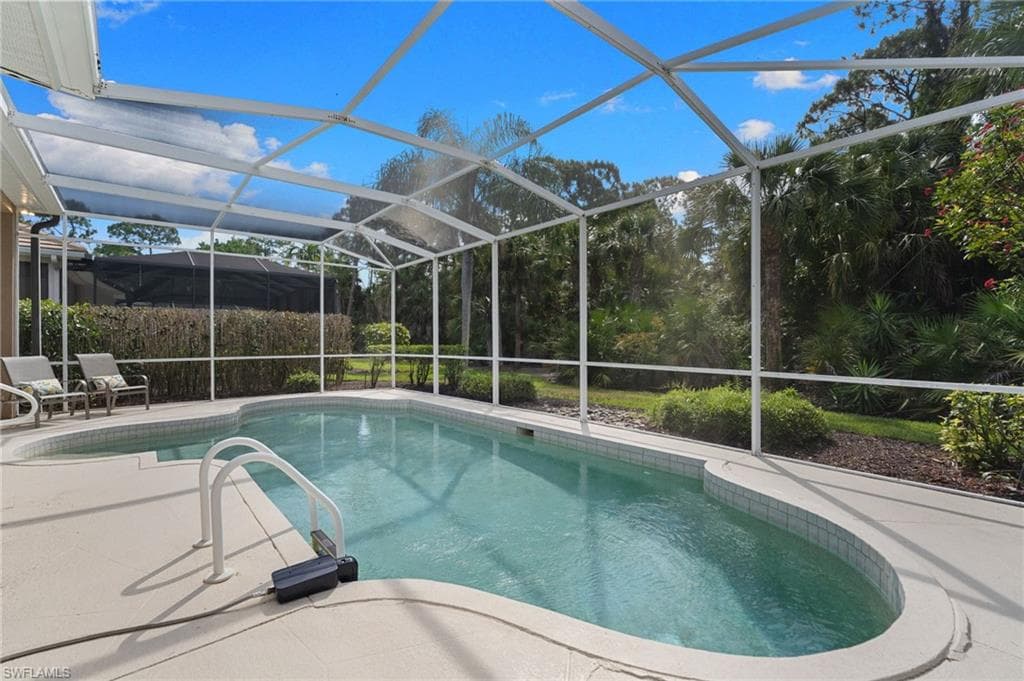 1717 Winding Oaks WAY-26