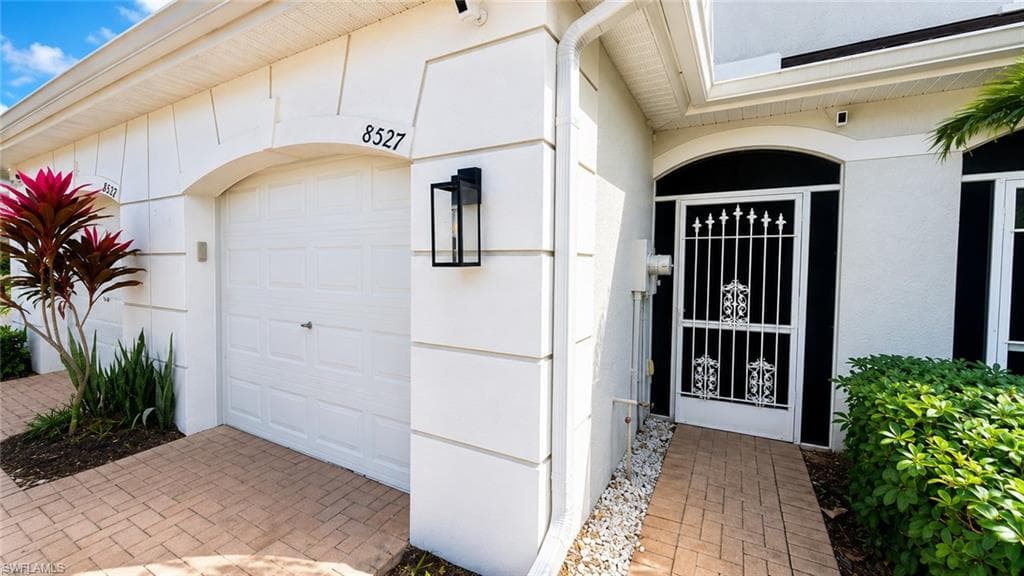 8527 Athena CT-1