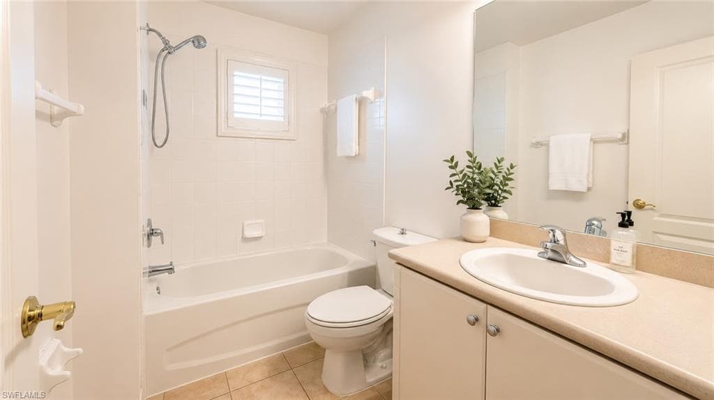 8527 Athena CT-16