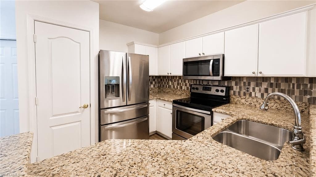 8527 Athena CT-3