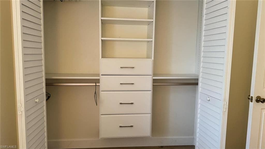 9828 Luna CIR H202-31