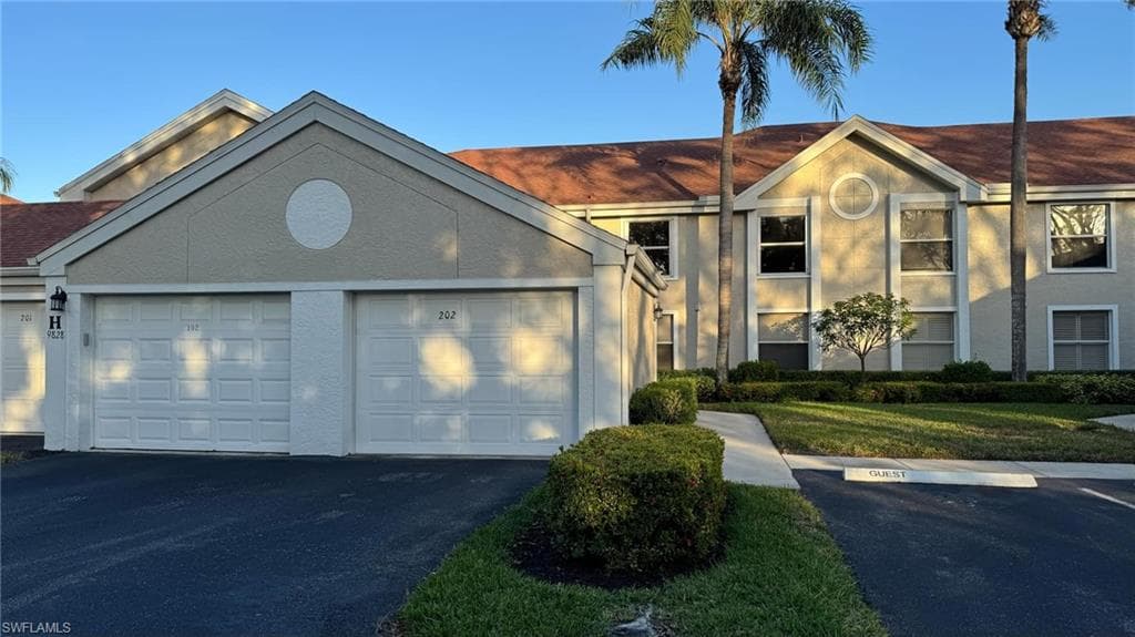 9828 Luna CIR H202-36
