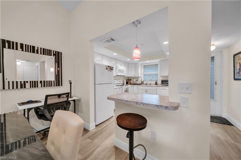 4613 5th AVE 210-3