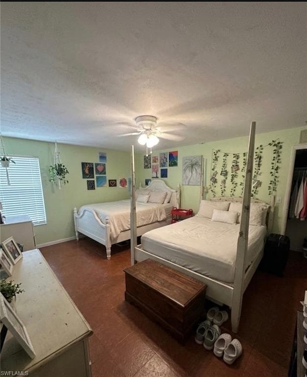 13746 Brynwood LN-11