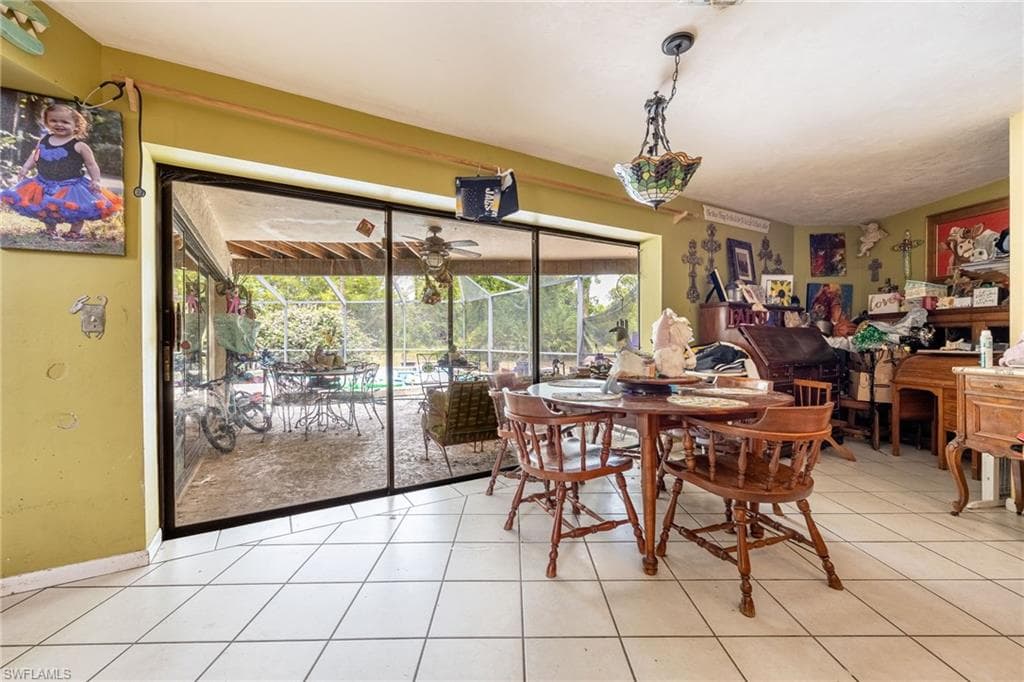 13746 Brynwood LN-18