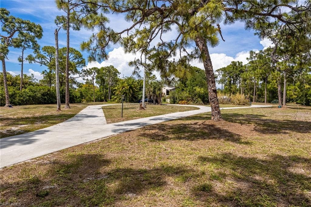 13746 Brynwood LN-3