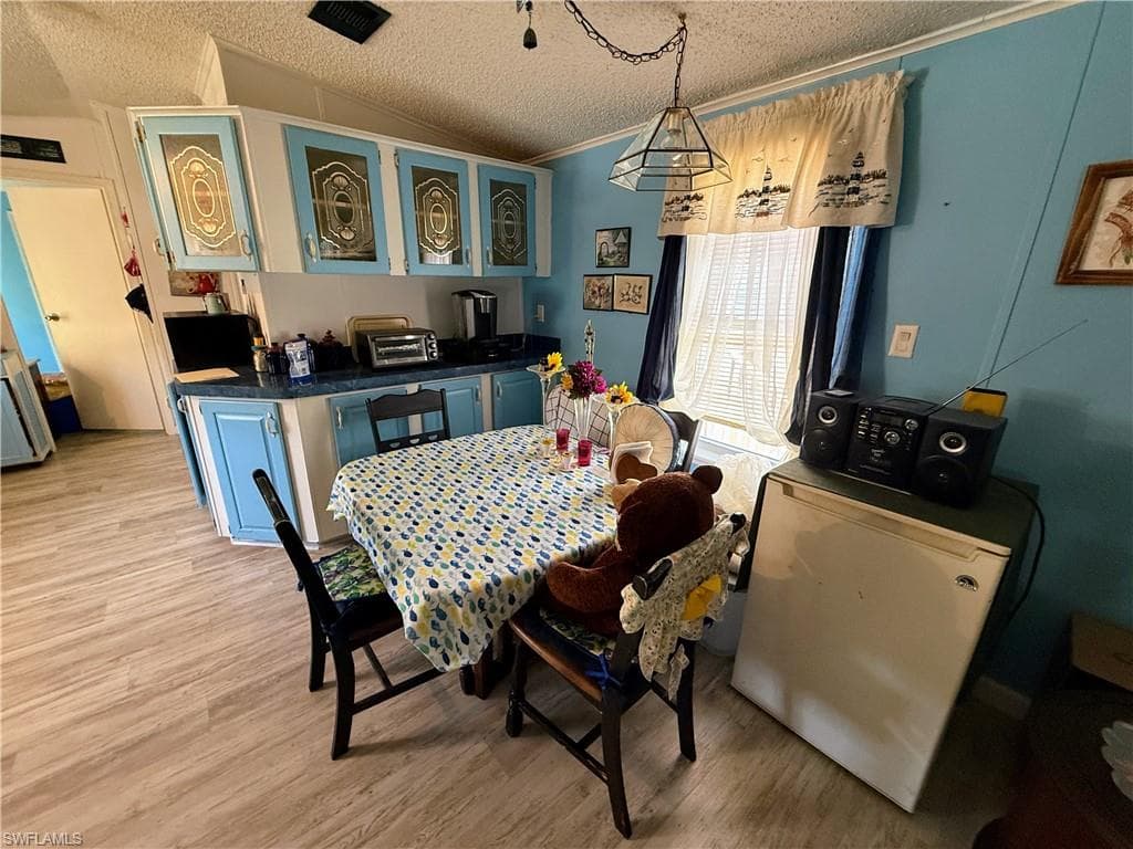 12980 Rebecca ST-8