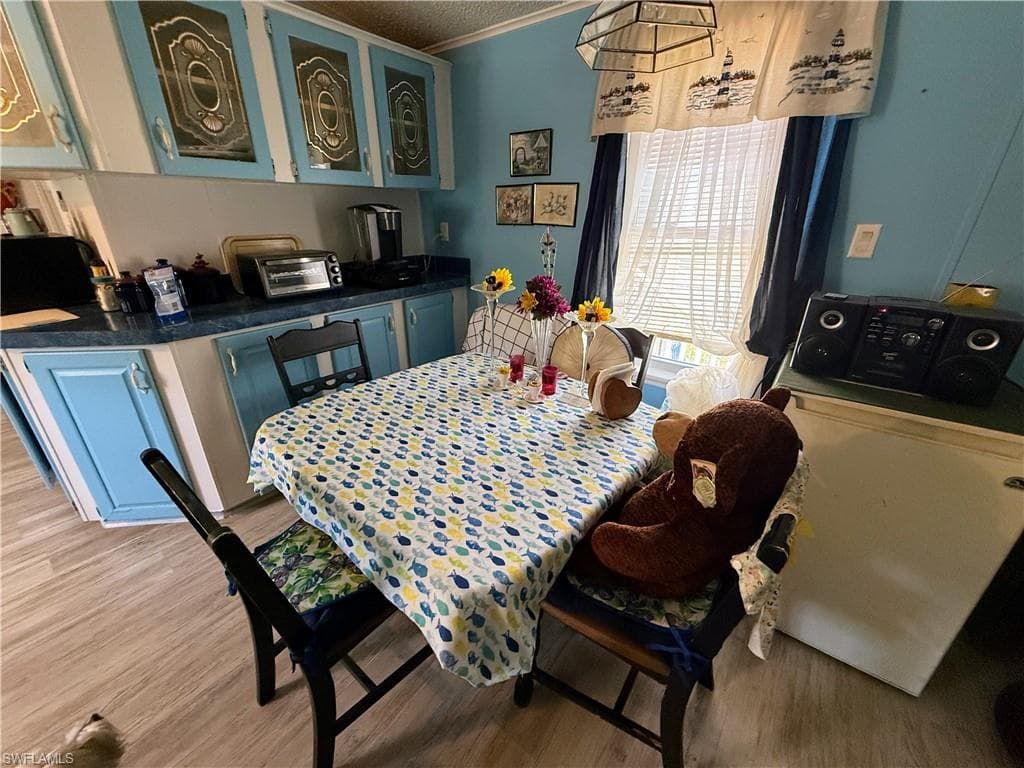 12980 Rebecca ST-7