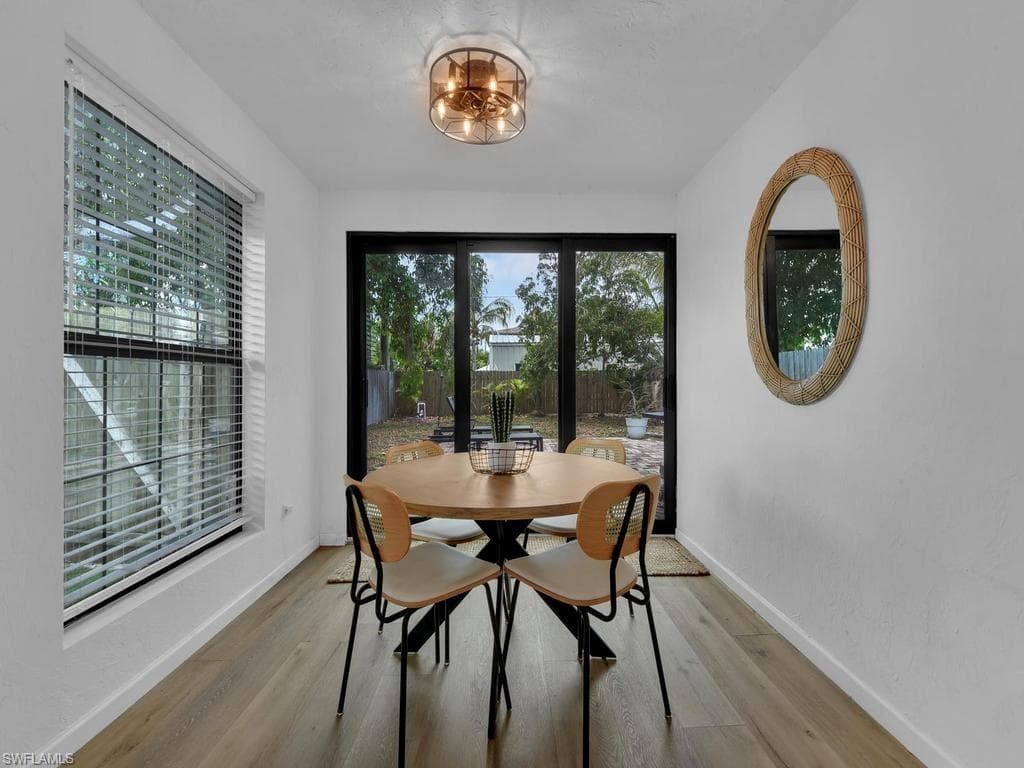 9010/9012 Carolina ST-8