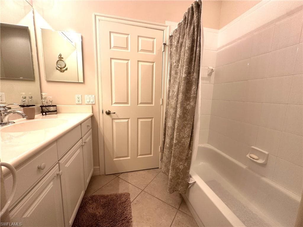 1634 Tarpon Bay DR S 202-22