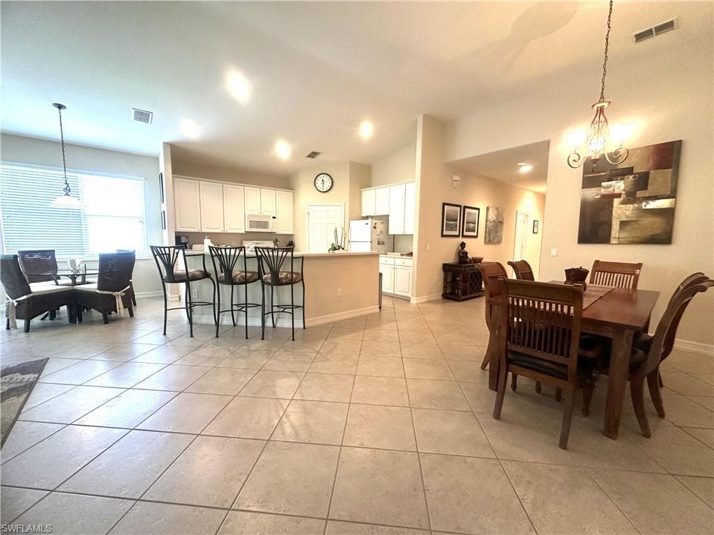 1634 Tarpon Bay DR S 202-18