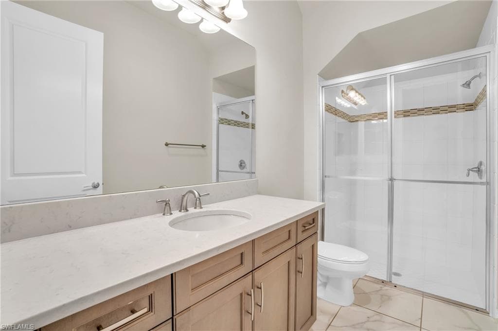 4420 Aurora ST-22