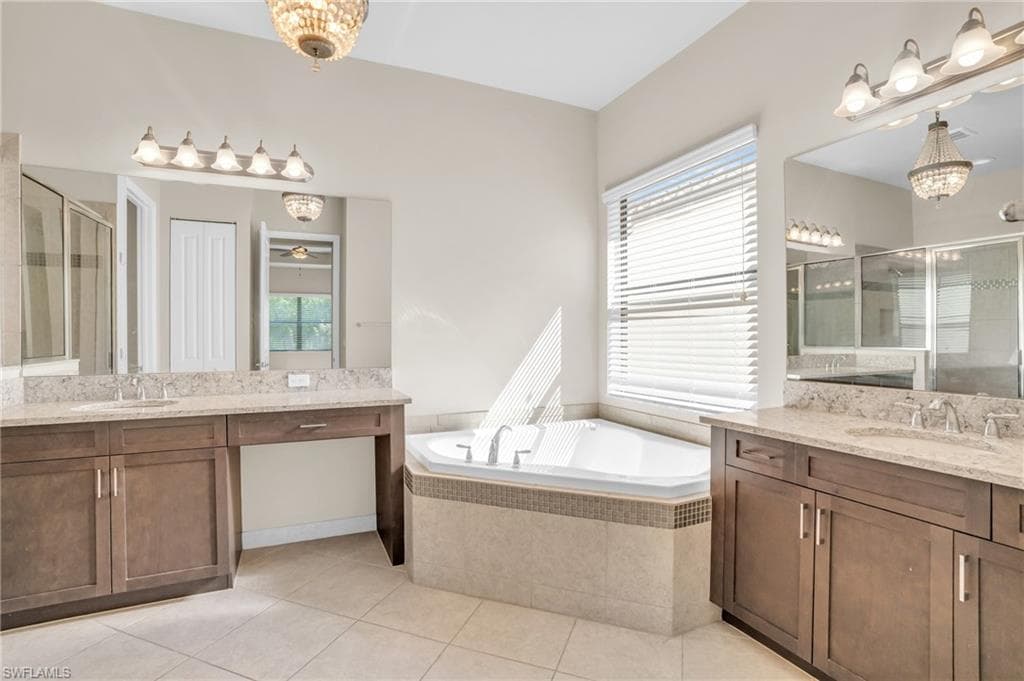 4420 Aurora ST-9