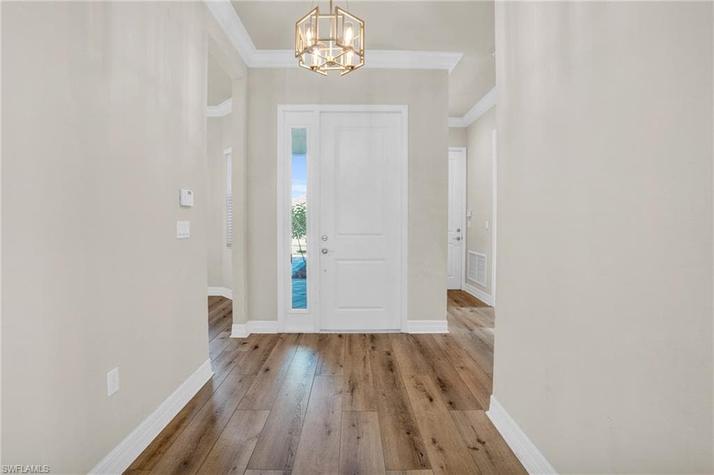 4420 Aurora ST-43