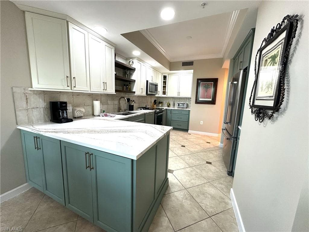 325 Dunes BLVD 306-9