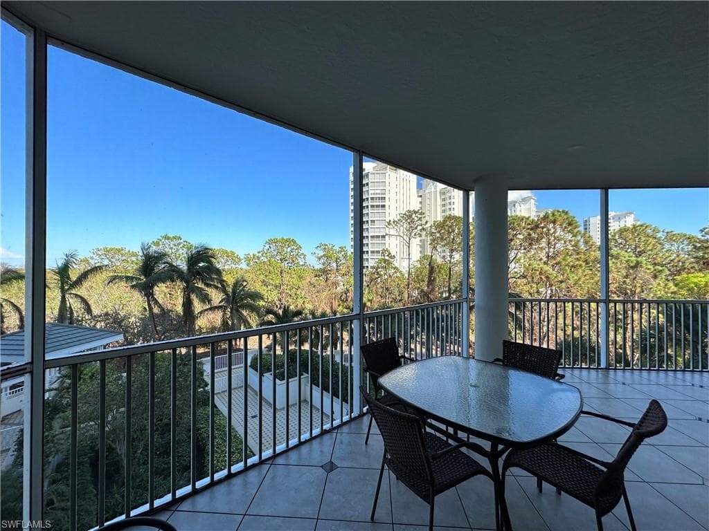 325 Dunes BLVD 306-28