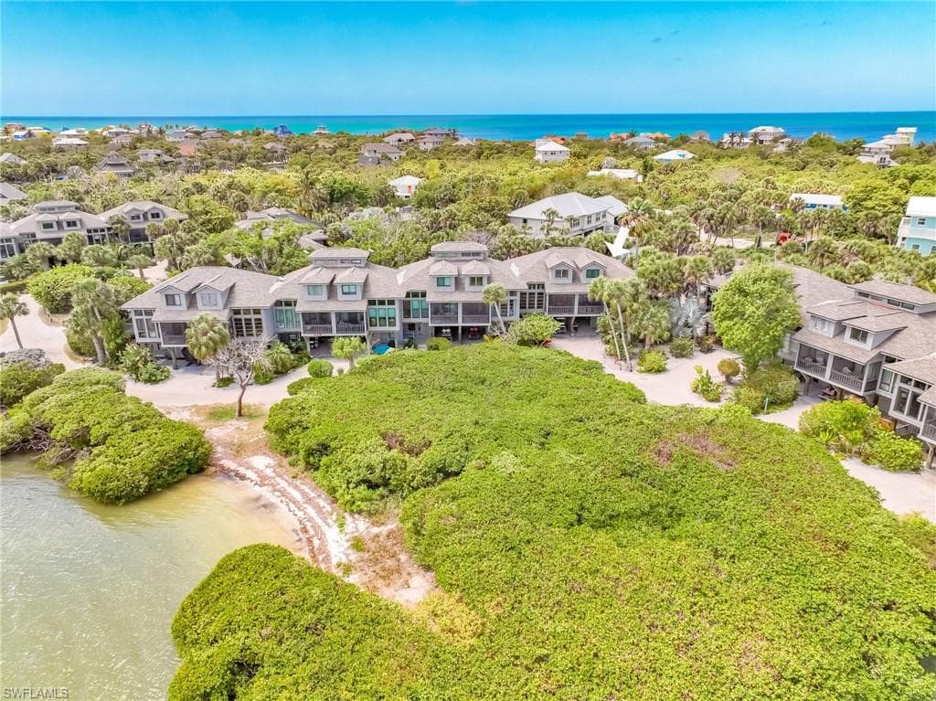 4580 OYSTER SHELL DR & 370 TOWNHOUSE LN 60-35