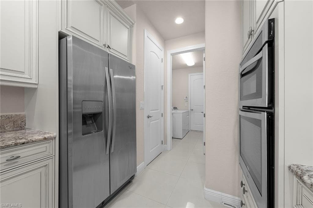 9917 Alhambra LN-15