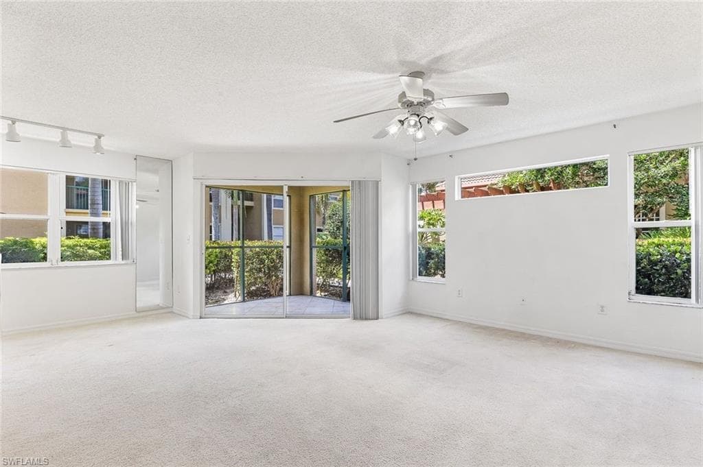 8920 Colonnades CT E 518-6