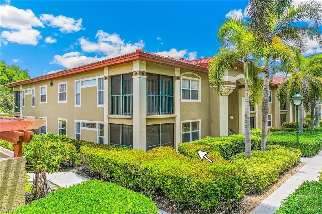 8920 Colonnades CT E 518-2