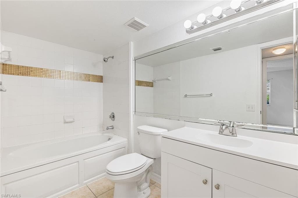 8920 Colonnades CT E 518-10