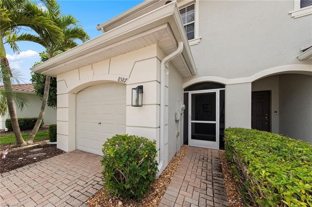 8587 Athena CT-4