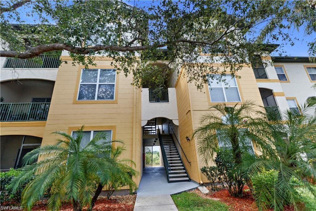 11500 Villa Grand 306-1
