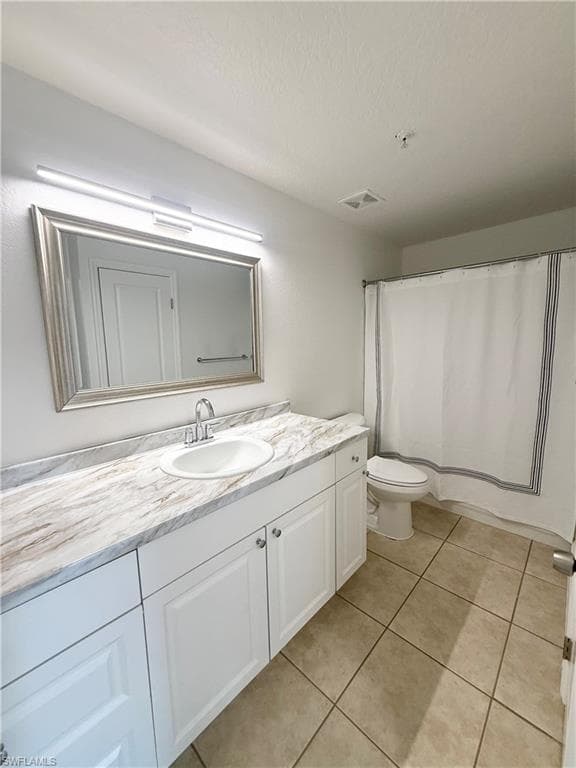 11500 Villa Grand 306-10
