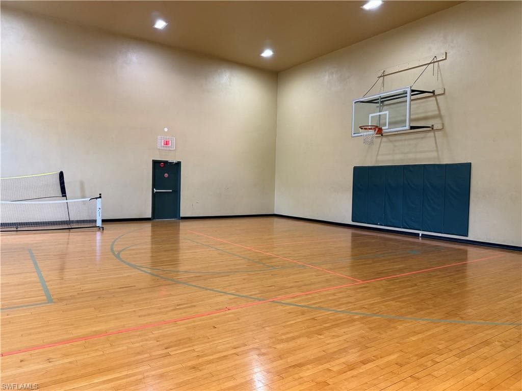 11500 Villa Grand 306-18