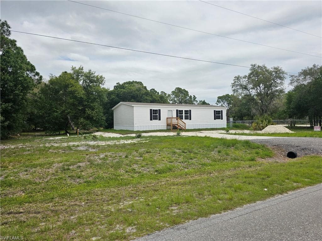 509 Bald Cypress AVE-1