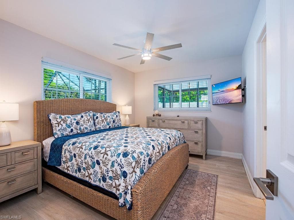1195 14th AVE N-11