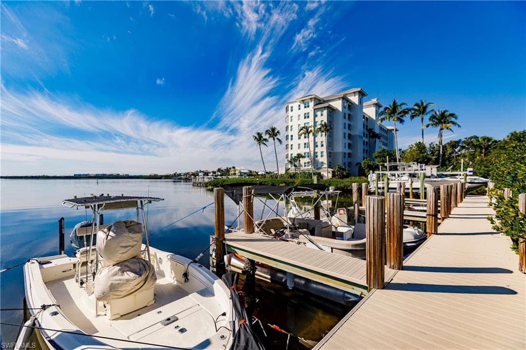 4895 Bonita Beach RD 508-33